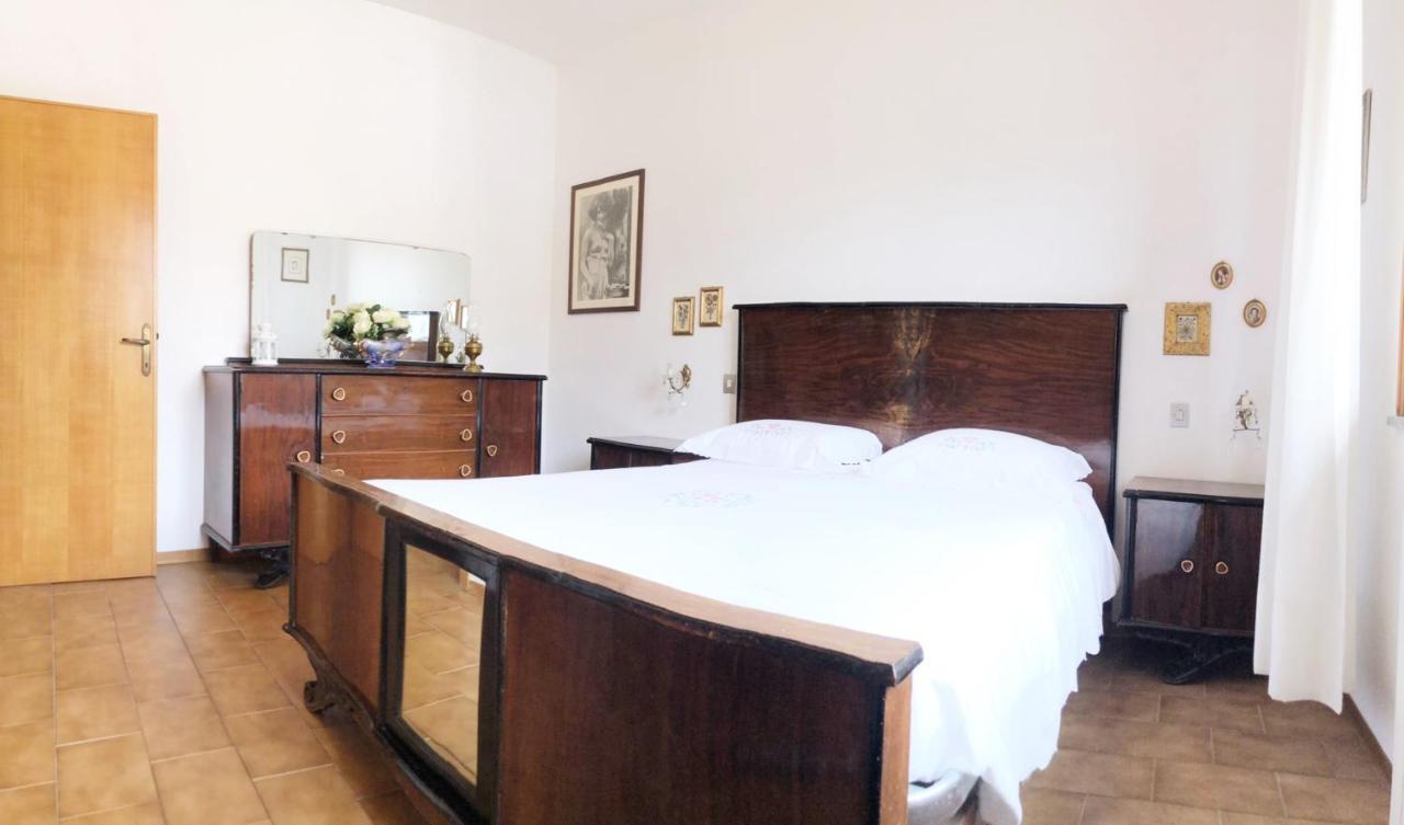 Appartamento Marisa Cecina  Exterior photo